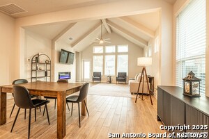 Building Photo - 1516 SPECHTS