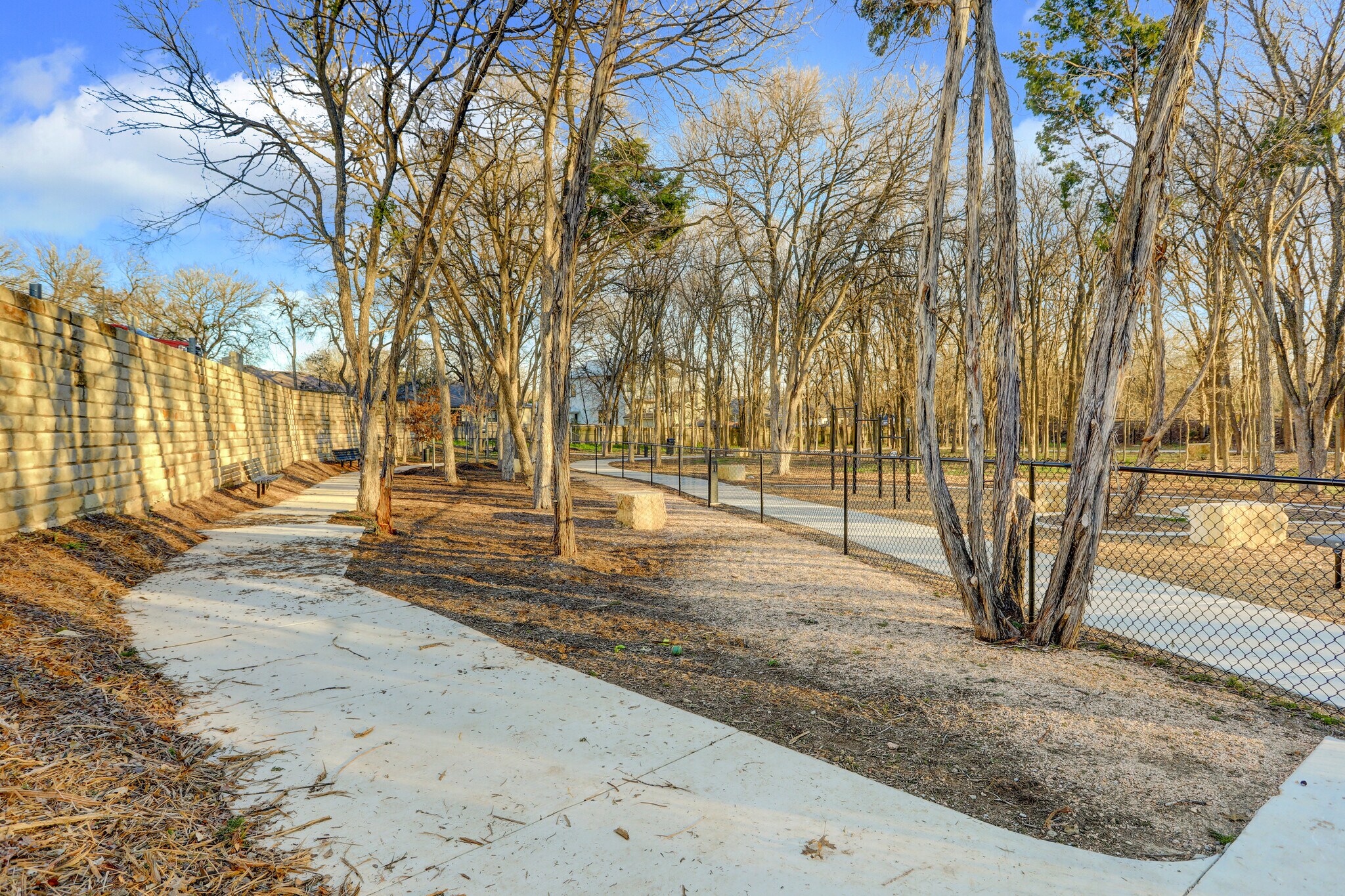 Building Photo - 4801 Springdale Rd