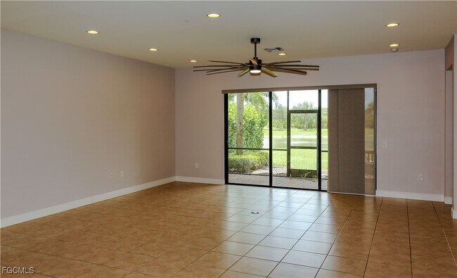 Building Photo - 11823 Timbermarsh Ct
