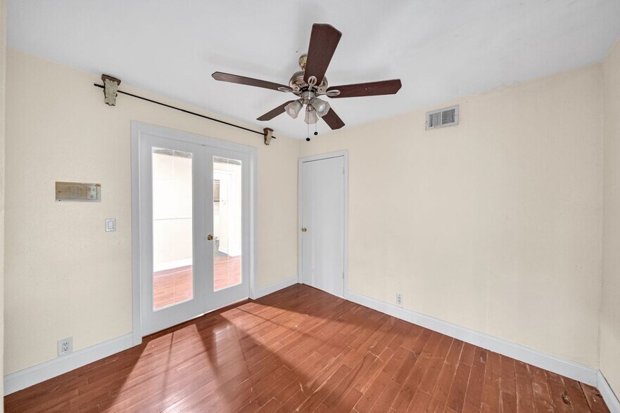 Building Photo - 13014 Skymeadow Dr