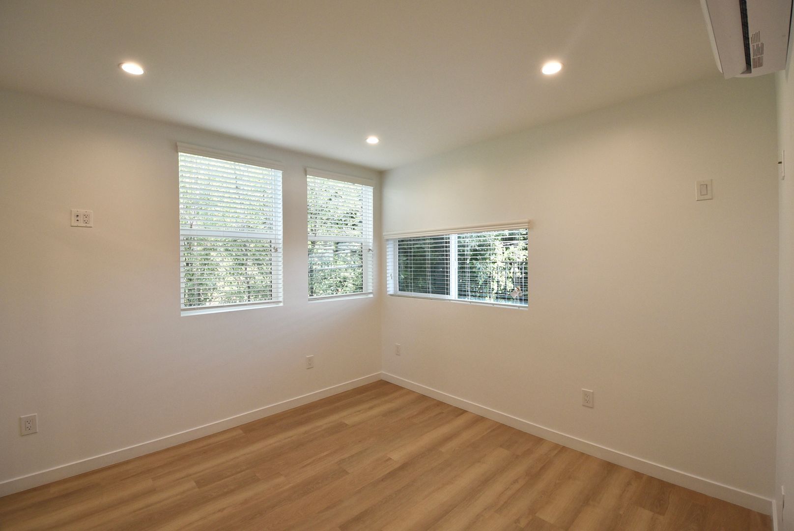 Building Photo - 2683 34th St