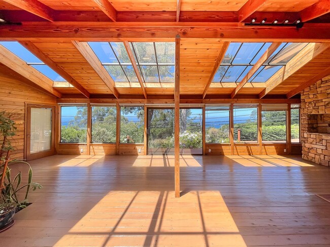 Building Photo - Unique Carmel Highlands 2 Bed, 2 Bath + Sunroom & Office
