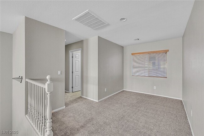 Building Photo - 6160 Sugartree Ave