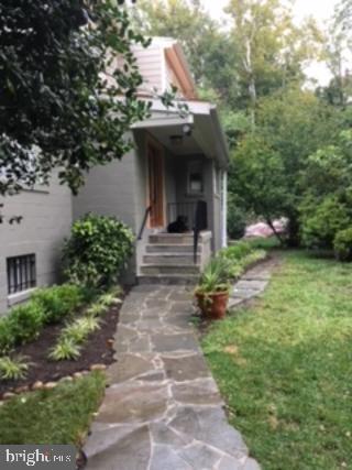 Building Photo - 1307 Lark Ln