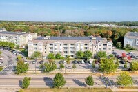 Building Photo - gymth