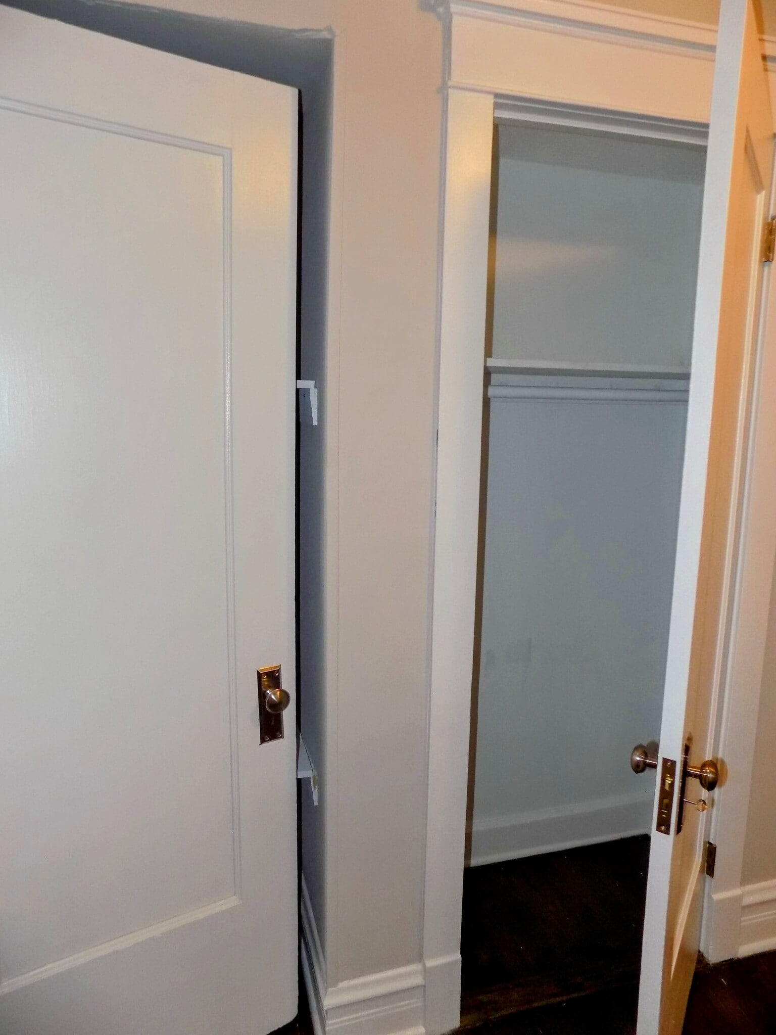 Building Photo - 434 N Pine Ave