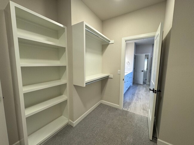 Building Photo - 1st MONTHS RENT FREE - 4 bed, 3 bath, 2 car New Construction!