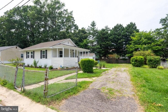 Building Photo - 107 Ellerbe Dr