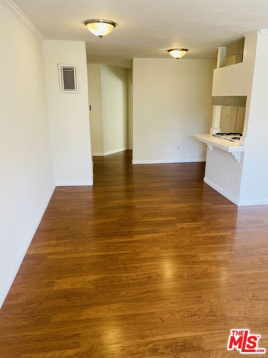 Building Photo - 11743 Mayfield Ave