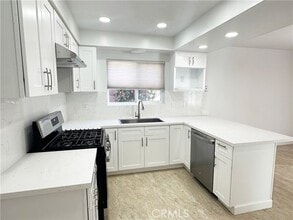 Building Photo - 18910 Milmore Ave