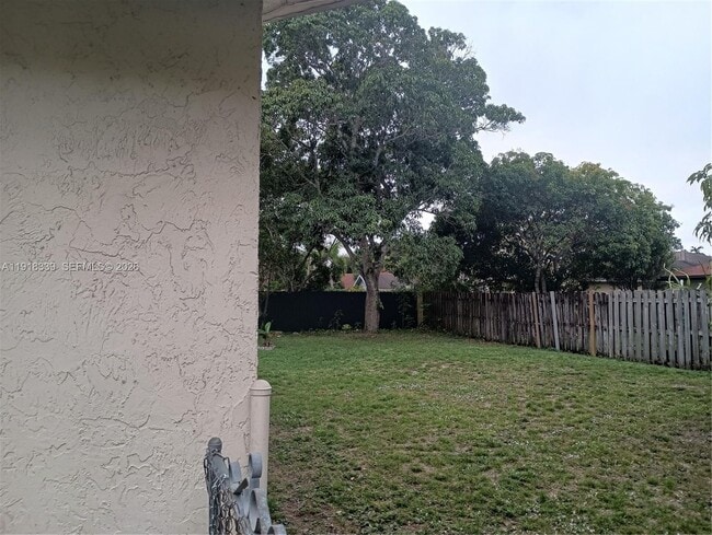 Building Photo - 1125 NW 78th Ave