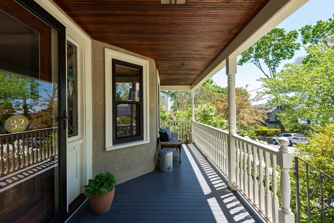 Primary Photo - 32 Hopkins Rd