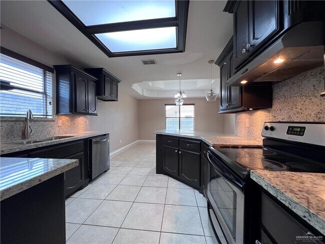 Building Photo - 2309 N 46th St