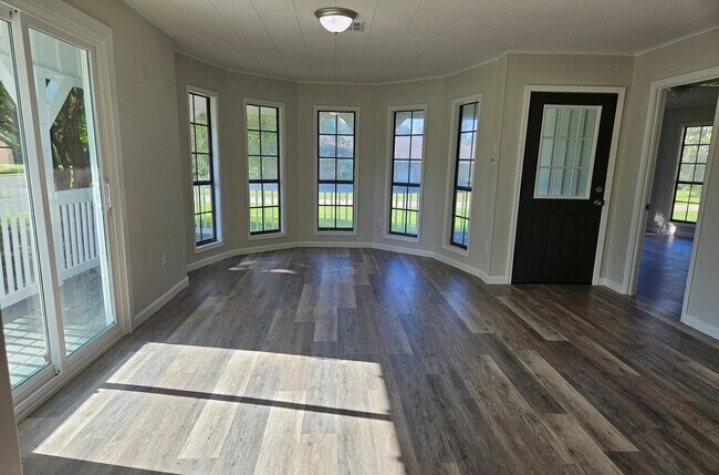 Building Photo - 9733 Cotton Loop