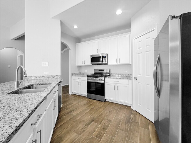 Building Photo - 8822 Rolling Rapids Rd