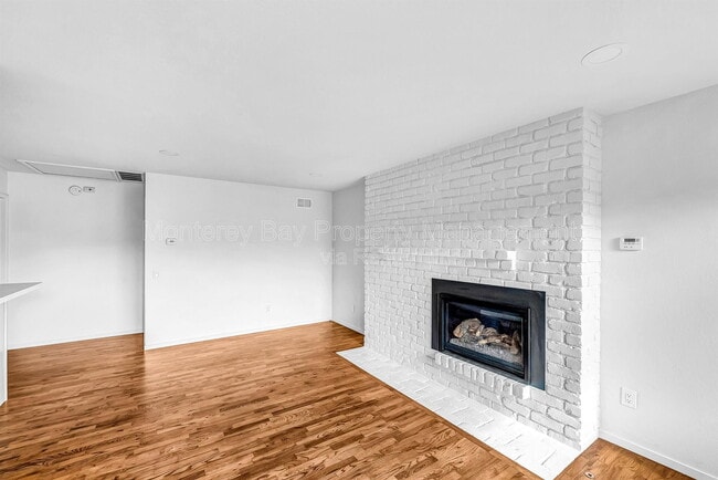 Building Photo - 226 Park St