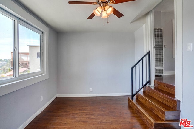 Building Photo - 3046 Chadwick Dr