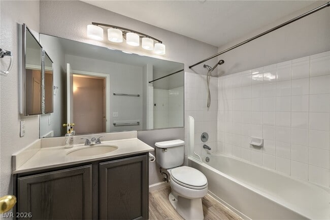 Building Photo - 2150 Hidden Ranch Terrace