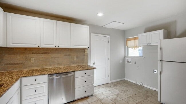 Building Photo - 4313 Bonnie Dr