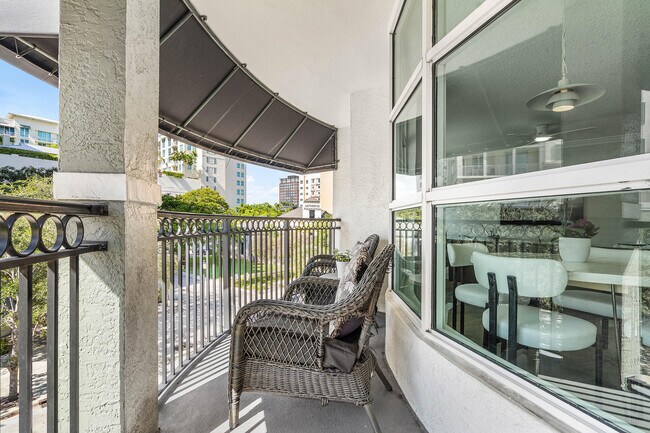 Building Photo - 600 S Dixie Hwy