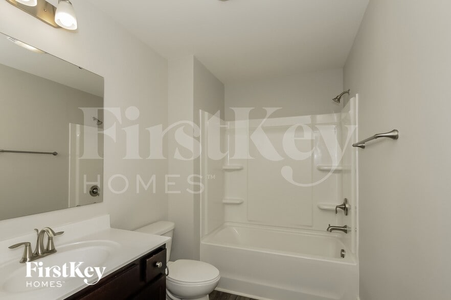 Building Photo - 2314 Glenway Trail Ct