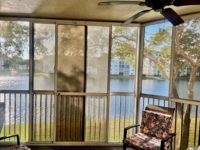 Building Photo - 7831 Granville Dr