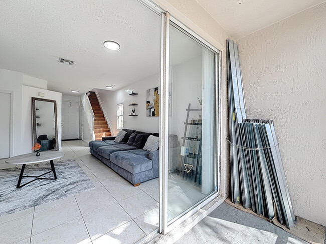 Building Photo - 4702 NW 59th Manor