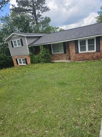 Building Photo - 2220 Vireo Dr
