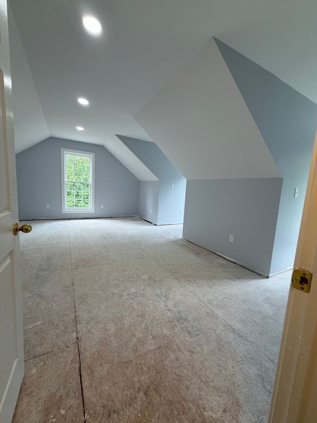 Building Photo - 106 Mountainside Drive