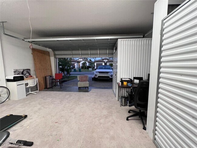 Building Photo - 8916 Madrid Cir