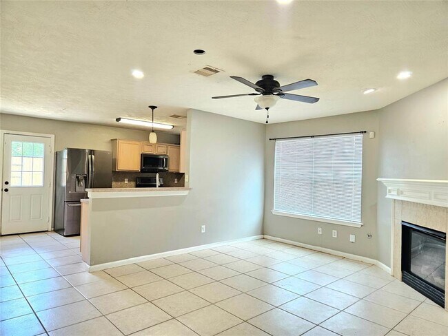 Building Photo - 18930 Larkspur Hills Dr