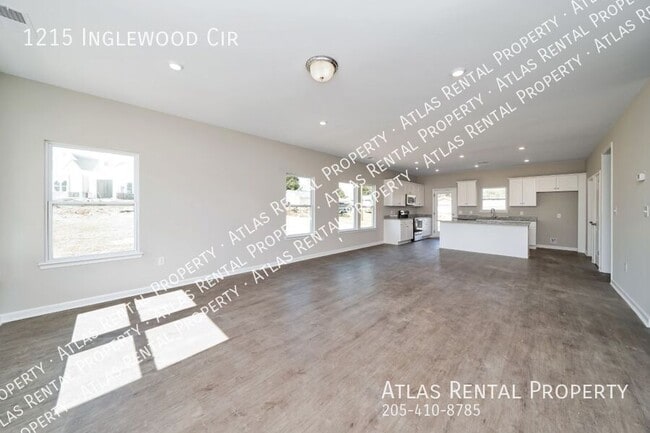Building Photo - 1215 Inglewood Cir