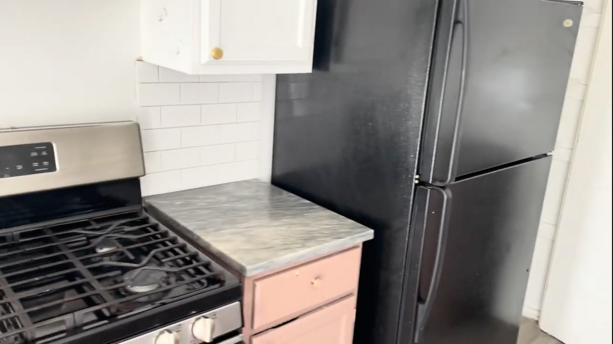 Building Photo - 4014 E Woodrow Pl