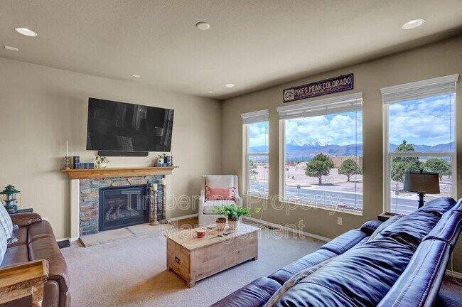 Building Photo - 10744 Echo Canyon Dr