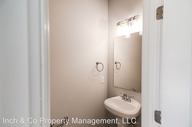 Building Photo - 4 br, 2.5 bath House - 788 Weldon Drive