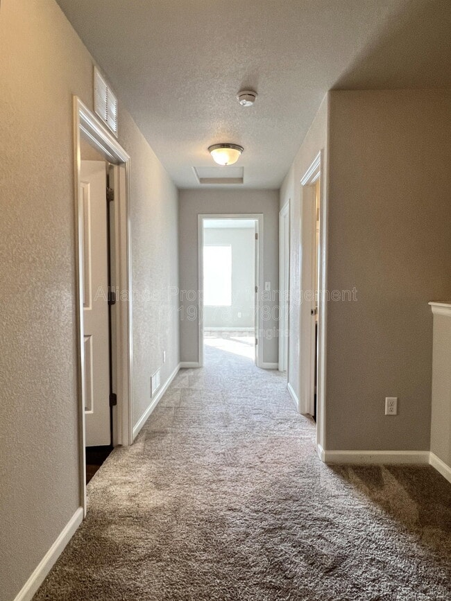 Building Photo - 2057 Birmingham Loop
