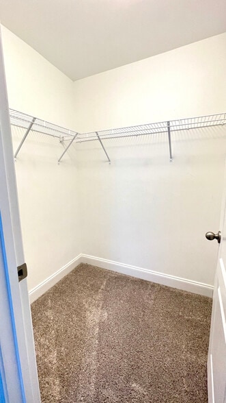 Building Photo - 3778 Glencourse Wy