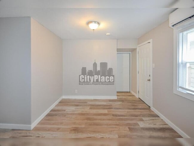 Building Photo - 5961 Rawles Ave