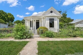 Building Photo - 1219 Muncey St