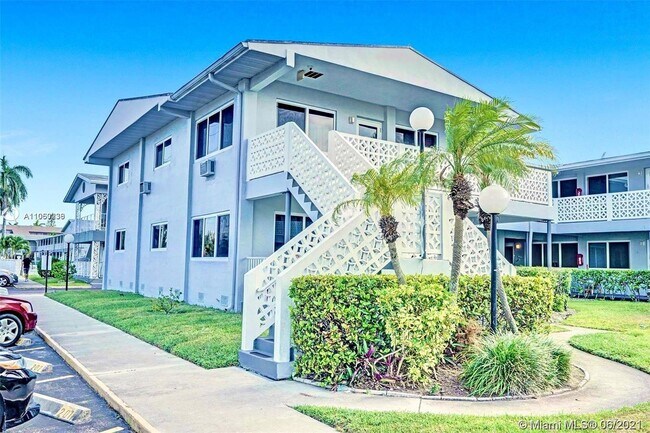 Building Photo - 600 Layne Blvd