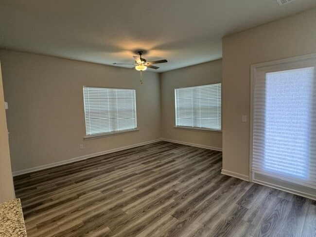 Building Photo - 234 Rooker Dr