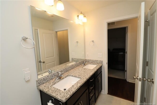 Building Photo - 1103 Compass Dr