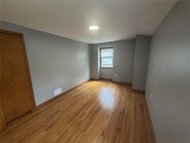 Building Photo - 9280 N Florence Rd