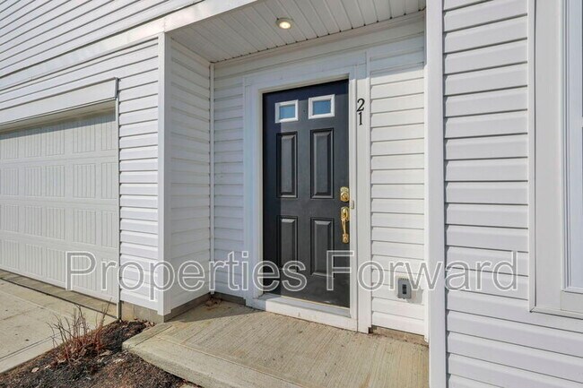 Building Photo - 21 Thurber Rd