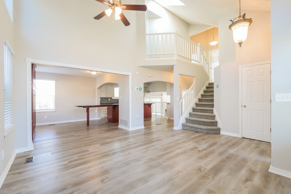 Building Photo - 5800 S Rock Creek Dr