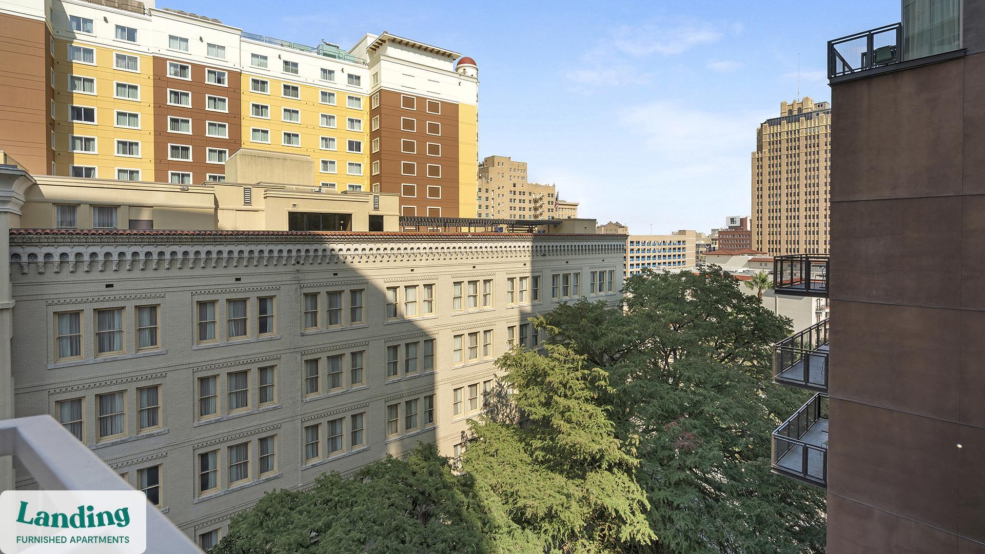 Building Photo - 143 E Commerce St