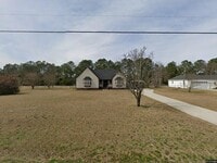 Building Photo - Home for Rent New Listing Beautiful Home