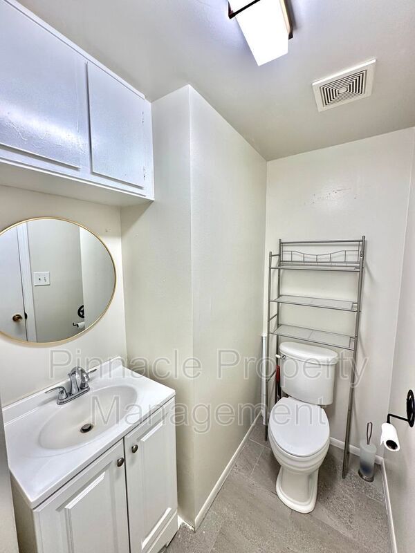 Building Photo - 3207 Grape Creek Rd