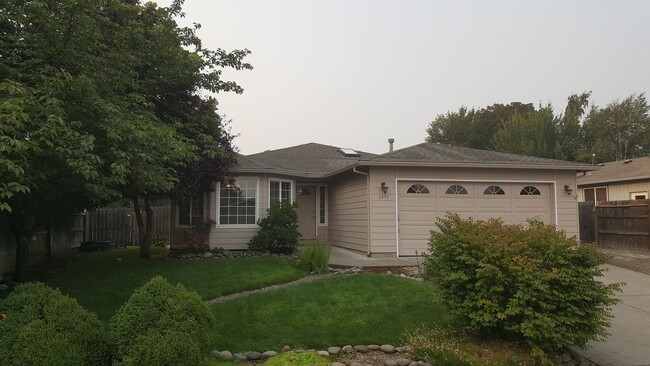 Primary Photo - SINGLE FAMILY HOME WITH HUGE FENCED IN YARD