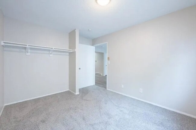Building Photo - 1300 34th St
